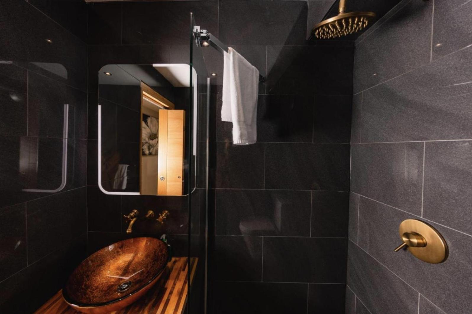 Superb Luxury Apartment By Canal - Central Единбург Екстер'єр фото
